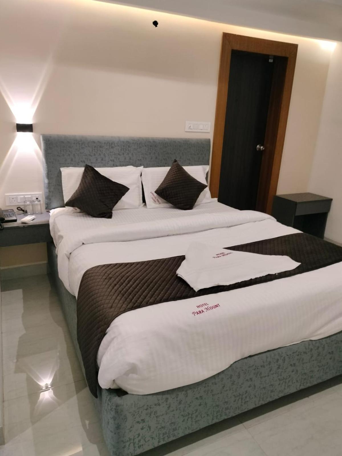 Hotel Paramount Visakhapatnam Exterior foto