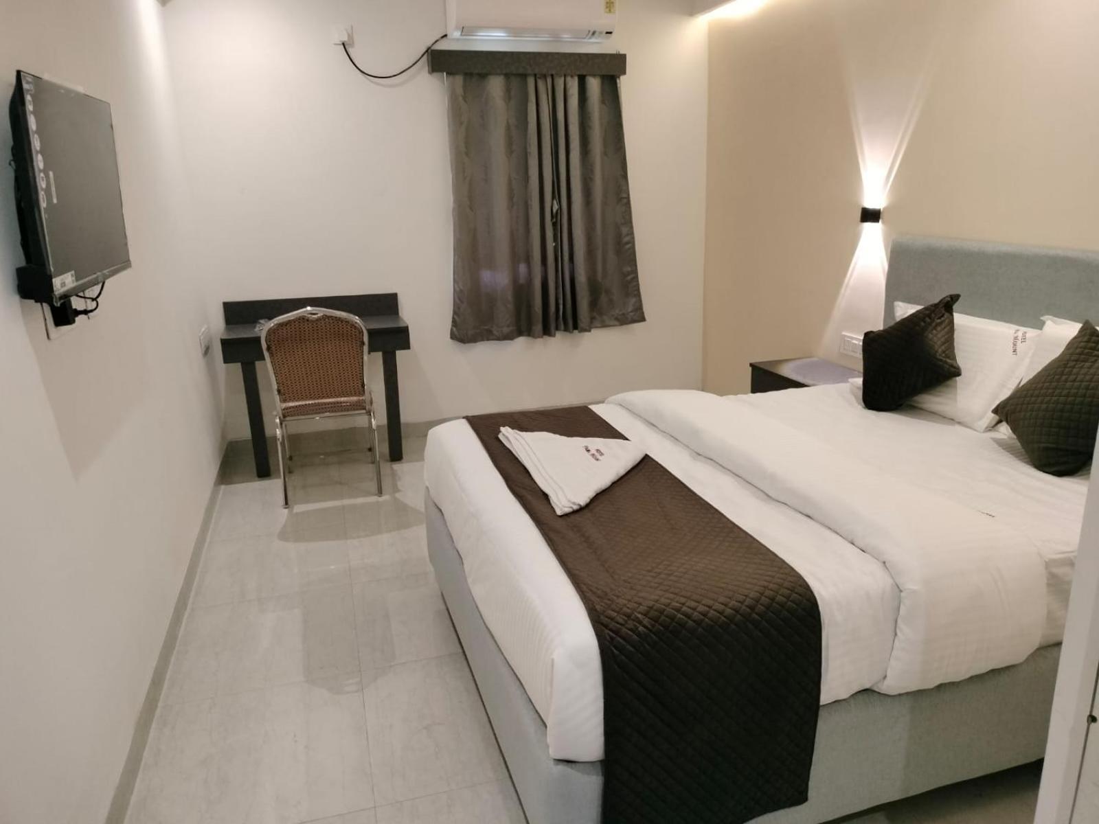 Hotel Paramount Visakhapatnam Exterior foto